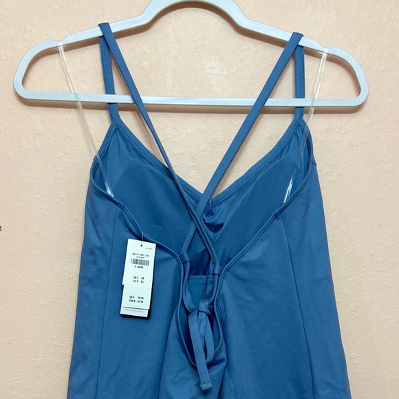 GILLY HICKS ACTIVE RECHARGE STRAPPY BACK DRESS - Picture 5 of 5